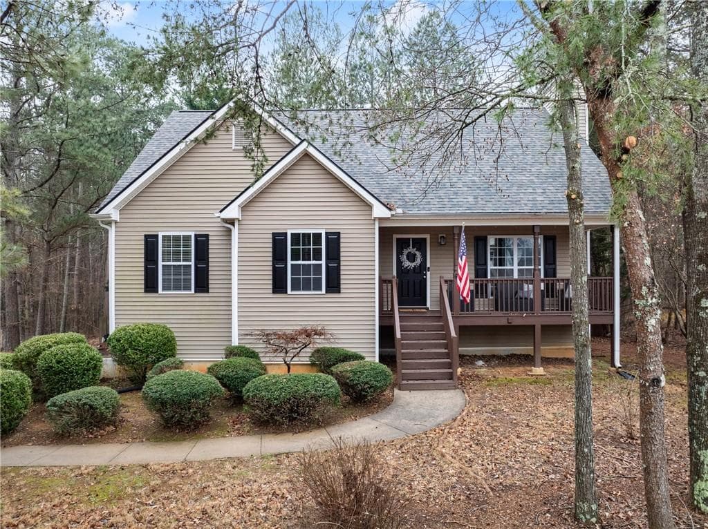 3 bedroom, 2 bathroom single family residence sold at 453 Greenwood Park Way, Dawsonville, GA 30534