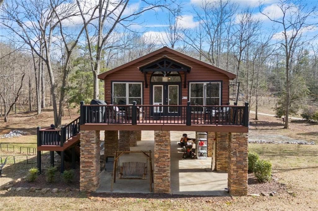 2 bedroom, 1 bathroom single family residence sold at 597 Meadow Brook Lane, Royston, GA 30662