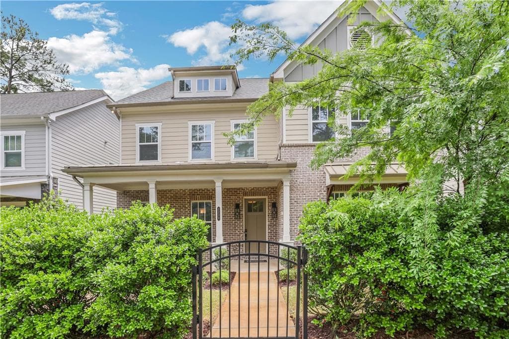 5 bedroom, 4 bathroom single family residence sold at 2239 Chestnut Pass, Decatur, GA 30033