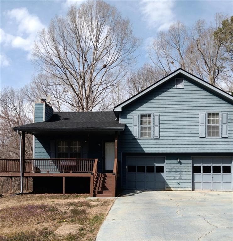 3 bedroom, 2 bathroom single family residence sold at 5514 Pond Mill Court, Flowery Branch, GA 30542