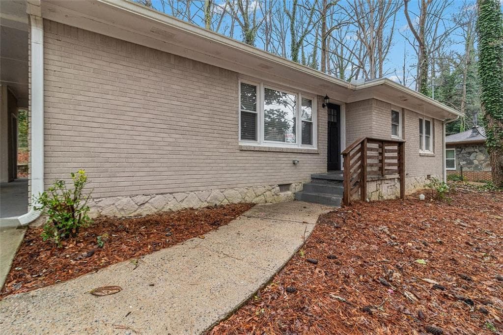 1883 WINDSOR Drive, Atlanta, GA 30311 — most recent listing photo