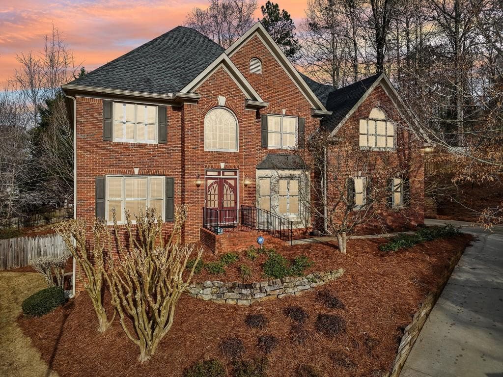 6 bedroom, 4 bathroom single family residence sold at 1884 Point River Drive, Duluth, GA 30097