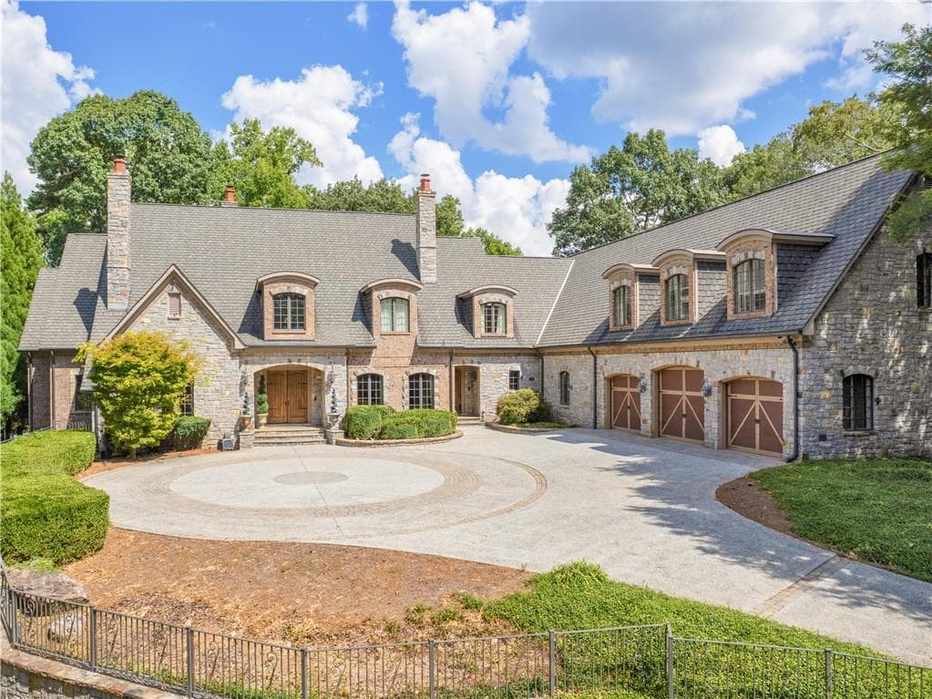 2554 Emerald Drive, Jonesboro, GA 30236 — most recent listing photo