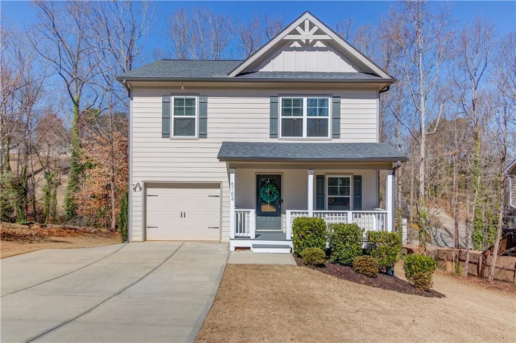 3 bedroom, 3 bathroom single family residence sold at 6162 Hutchins Drive, Buford, GA 30518