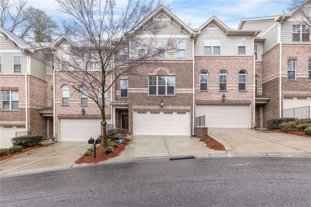 2363 Palladian Manor Way 4, Atlanta, GA 30339 — most recent listing photo