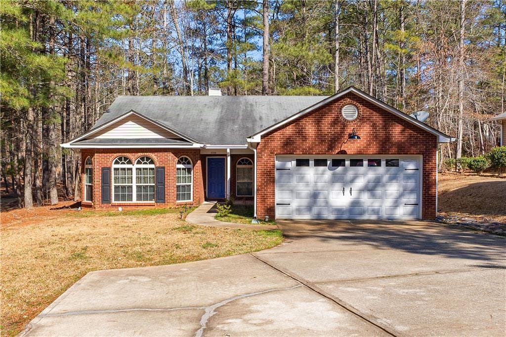 3 bedroom, 2 bathroom single family residence sold at 5336 Monticello Drive, Villa Rica, GA 30180