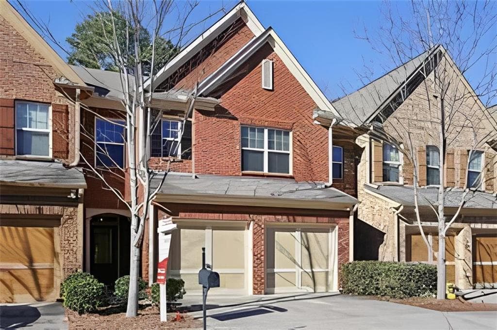 3 bedroom, 3 bathroom townhouse sold at 1460 FairCrest Lane, Alpharetta, GA 30004 — photo 1 of 1