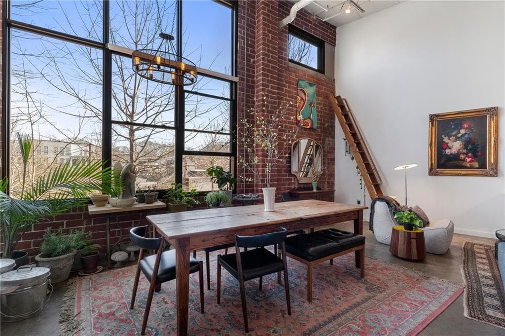 1 bedroom, 1 bathroom condominium sold at 174 Chester Avenue 127, Atlanta, GA 30316