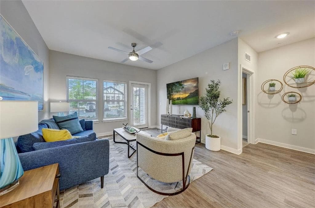 1 bedroom, 1 bathroom, 816 sq ft apartment for rent at 4000 Mill Spring Circle 4713, Oakwood, GA 30566 for $1,321 a month — photo 5