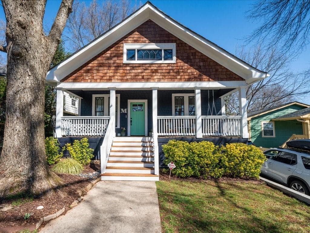 3 bedroom, 2 bathroom single family residence sold at 1216 Mortimer Place, Atlanta, GA 30317