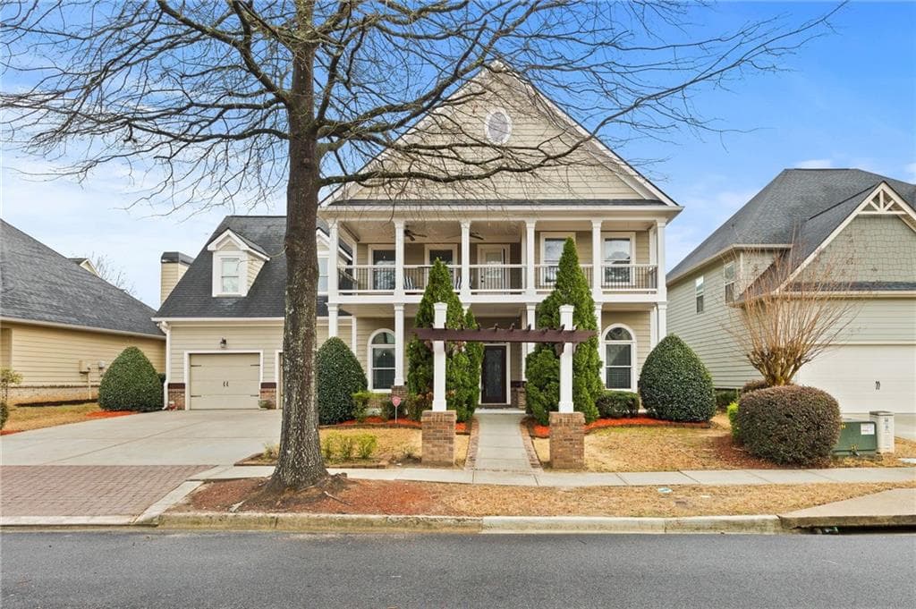 5 bedroom, 4 bathroom single family residence sold at 654 Crystal Cove Court, Loganville, GA 30052