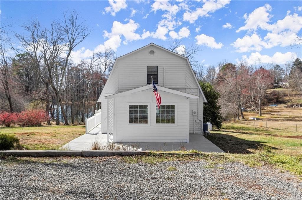 2 bedroom, 2 bathroom single family residence sold at 942 Gerrells Road, Cleveland, GA 30528