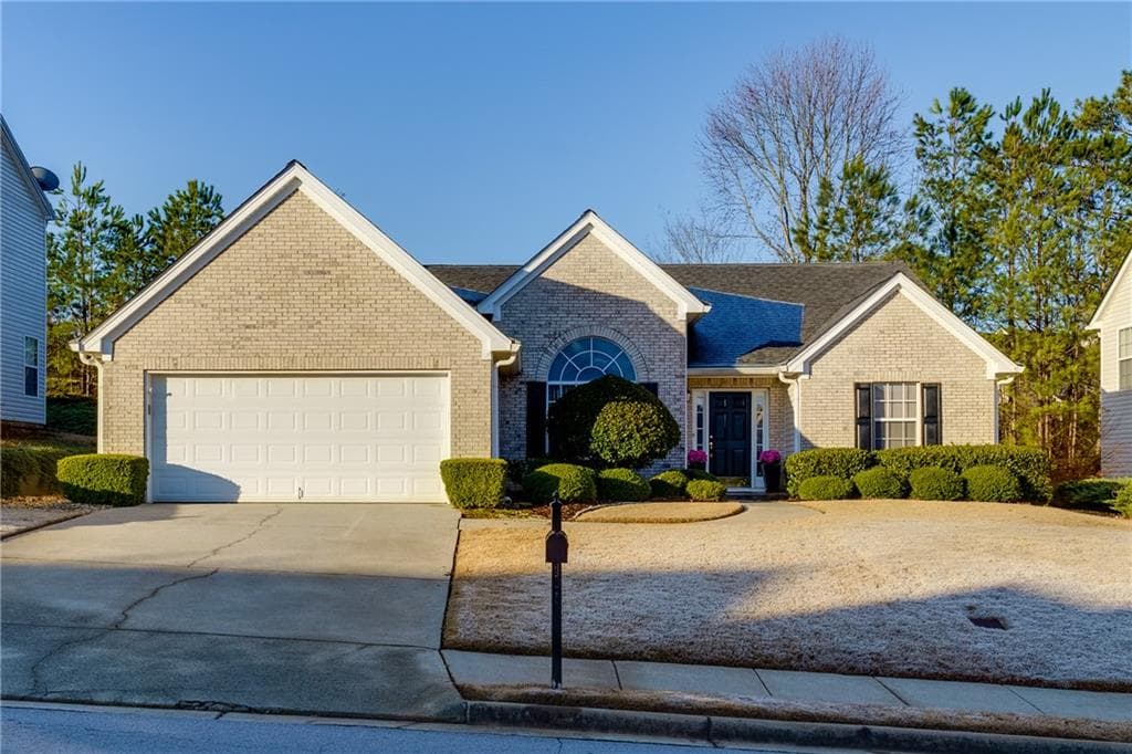 4030 Crescent Walk Lane, Suwanee, GA 30024 — most recent listing photo
