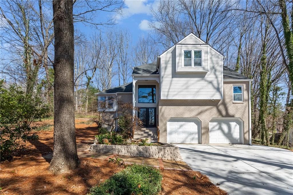 4 bedroom, 3 bathroom single family residence sold at 1521 Bentcreek Drive, Marietta, GA 30062