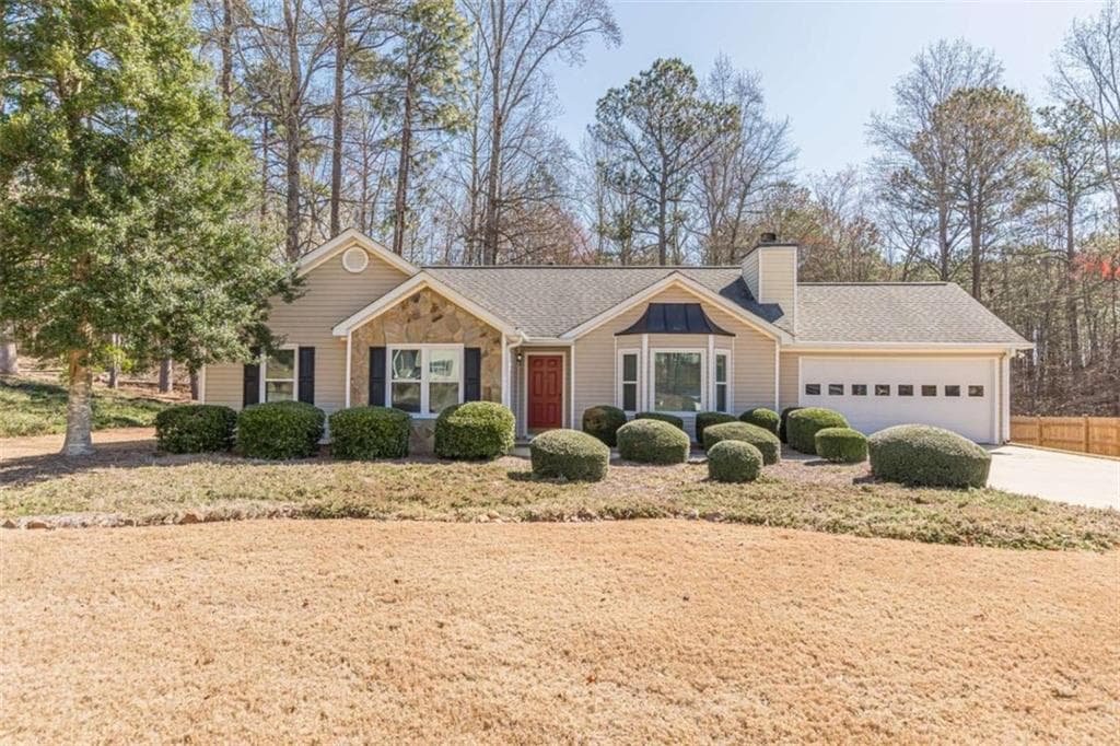 3 bedroom, 2 bathroom single family residence sold at 7238 Hummingbird Lane, Winston, GA 30187