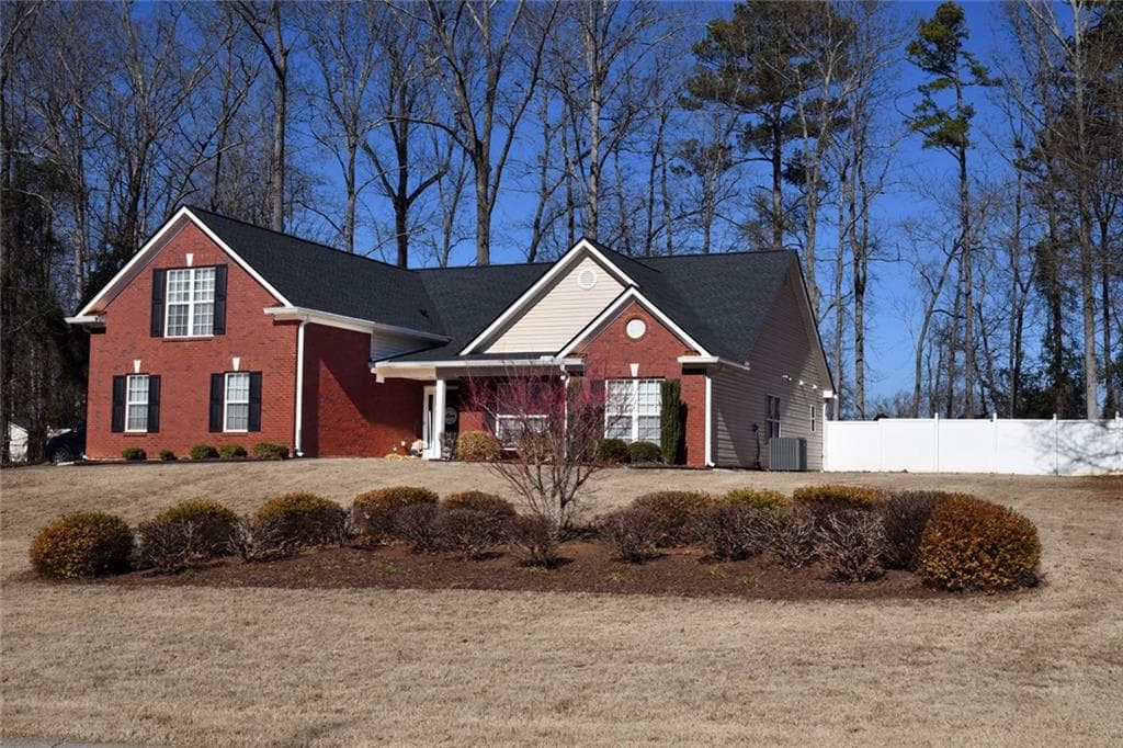 258 Summit Chase Drive, Jefferson, GA 30549 — most recent listing photo