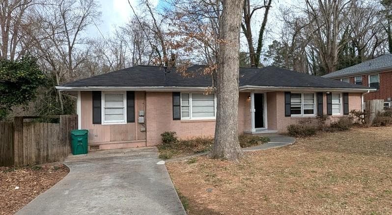 3 bedroom, 2 bathroom single family residence sold at 2689 Rollingwood Lane, Atlanta, GA 30316
