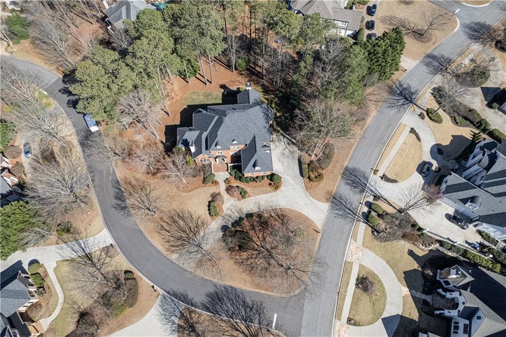 6 bedroom, 7 bathroom single family residence sold at 2821 Grey Moss Pass, Duluth, GA 30097