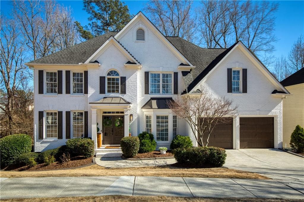 6 bedroom, 4 bathroom single family residence sold at 3966 Creekview Ridge Drive, Buford, GA 30518