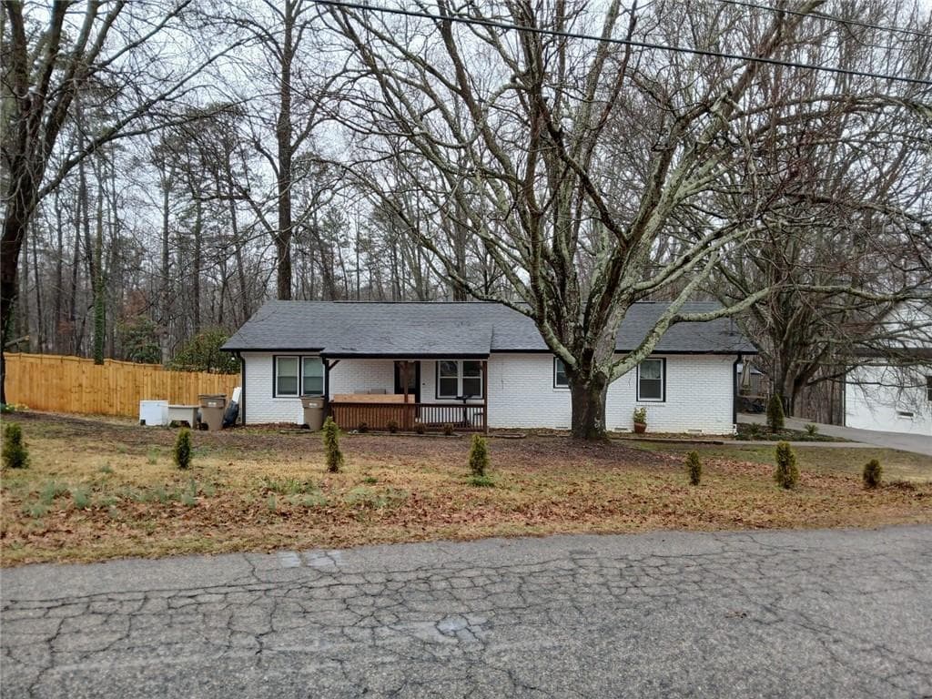 3250 Lee Drive, Buford, GA 30518 — most recent listing photo