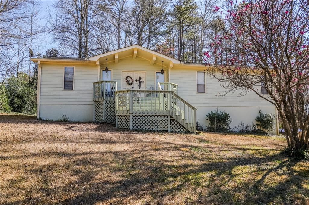 3 bedroom, 3 bathroom, 1,460 sq ft single family residence sold at 1640 Trails Way, Marietta, GA 30066