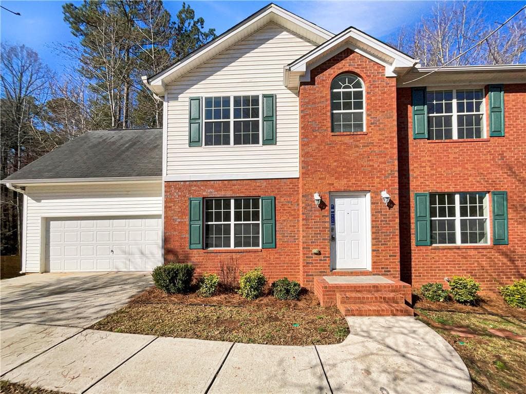 4 bedroom, 4 bathroom single family residence sold at 2011 Sandlake Drive, Atlanta, GA 30331