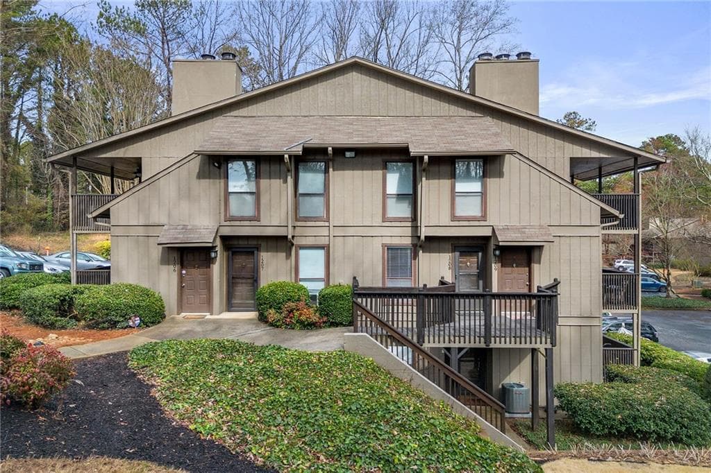 1 bedroom, 1 bathroom condominium sold at 1208 Cumberland Court, Smyrna, GA 30080