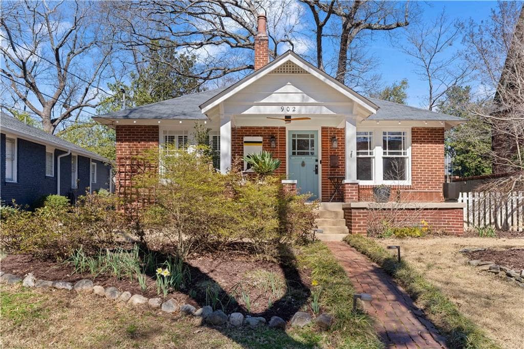 2 bedroom, 2 bathroom single family residence sold at 902 Edgewood Avenue, Atlanta, GA 30307