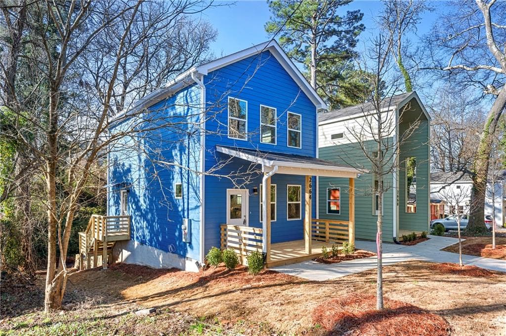 3 bedroom, 3 bathroom, 1,318 sq ft single family residence sold at 2664 Brown Street, Atlanta, GA 30318