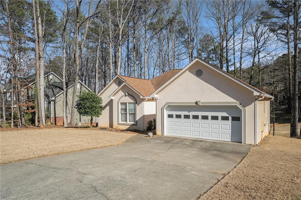 3 bedroom, 3 bathroom single family residence sold at 606 Wedgewood Drive, Woodstock, GA 30189