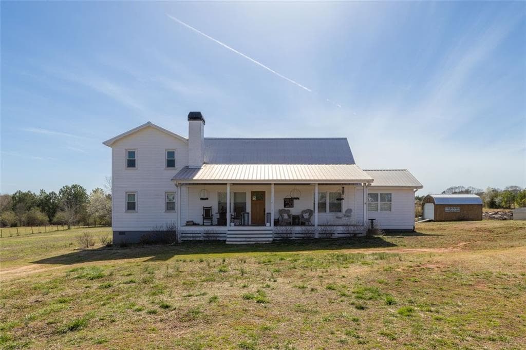4 bedroom, 3 bathroom single family residence sold at 3064 Spring Hill Drive, Monroe, GA 30656