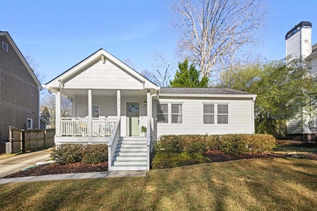3 bedroom, 2 bathroom single family residence sold at 2796 Georgian Drive, Brookhaven, GA 30341