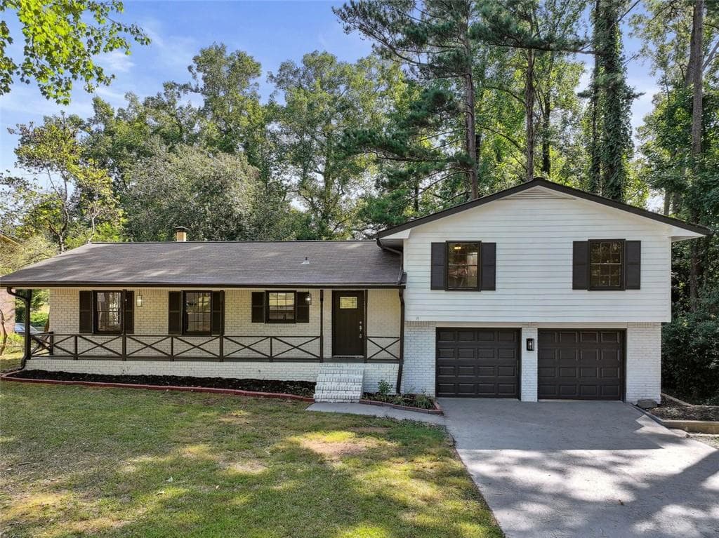 3 bedroom, 2 bathroom single family residence sold at 138 REGAL Way, Lawrenceville, GA 30044