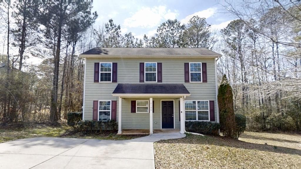 3 bedroom, 2 bathroom single family residence sold at 6190 Leigh Lane, Gainesville, GA 30506