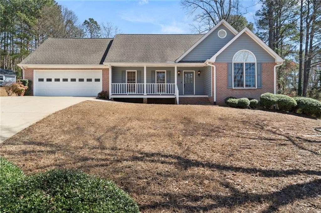 4 bedroom, 3 bathroom single family residence sold at 3522 Paige Court, Gainesville, GA 30504