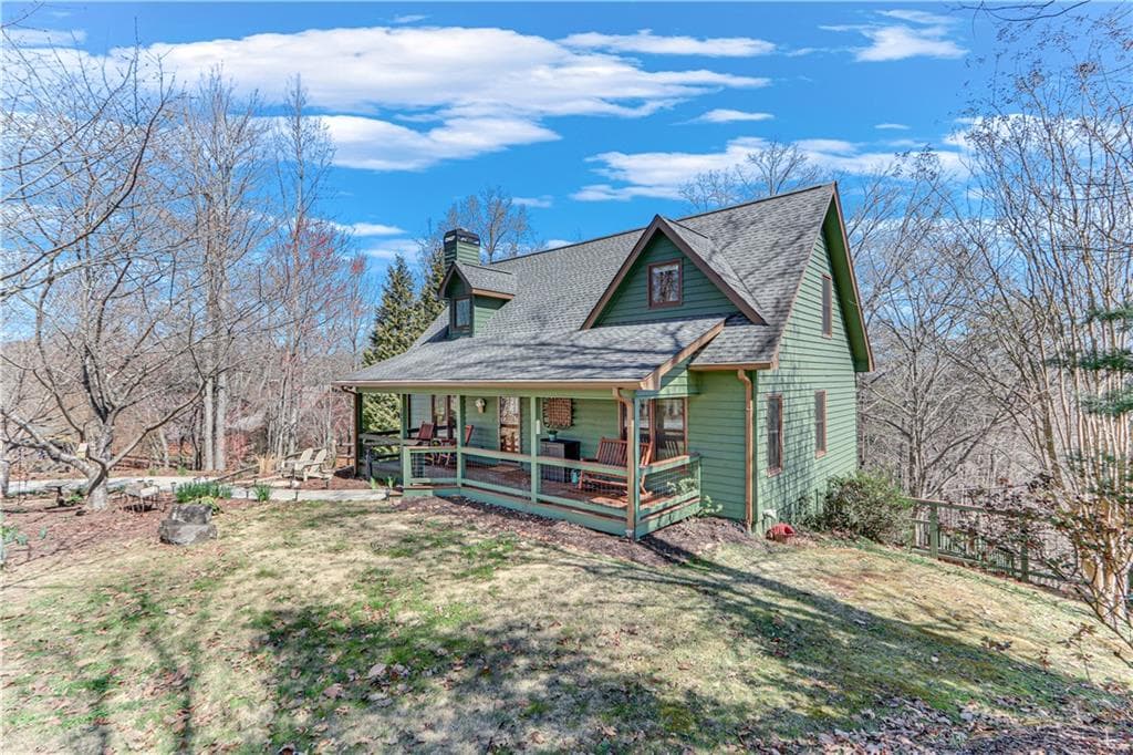 4 bedroom, 3 bathroom single family residence sold at 432 Noelle Lane, Dahlonega, GA 30533