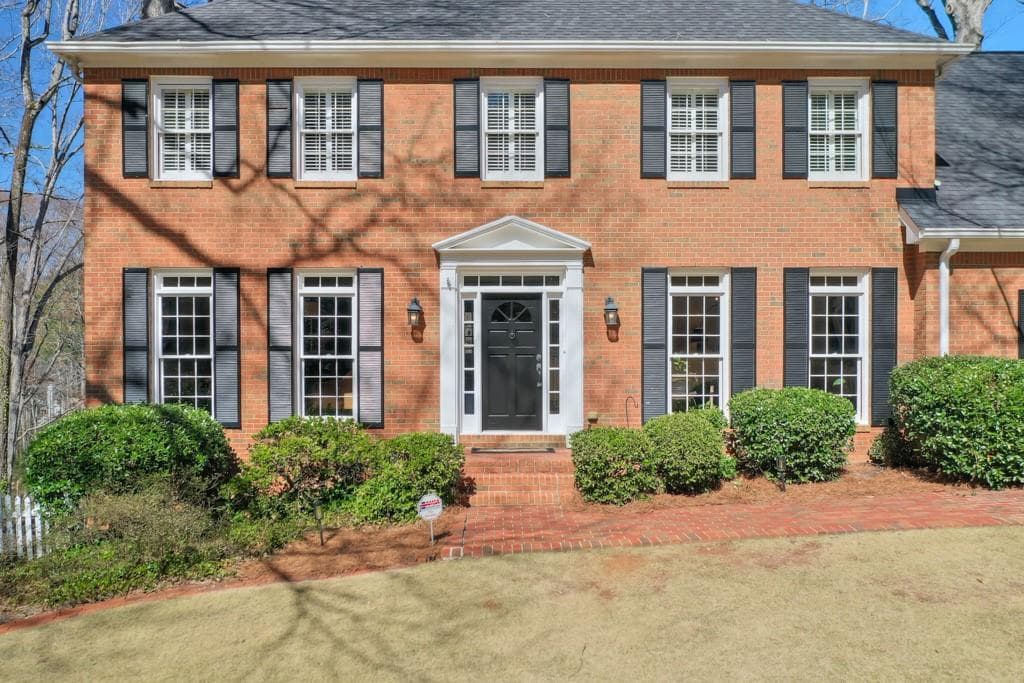 4055 River Cliff Chase, Marietta, GA 30067 — most recent listing photo