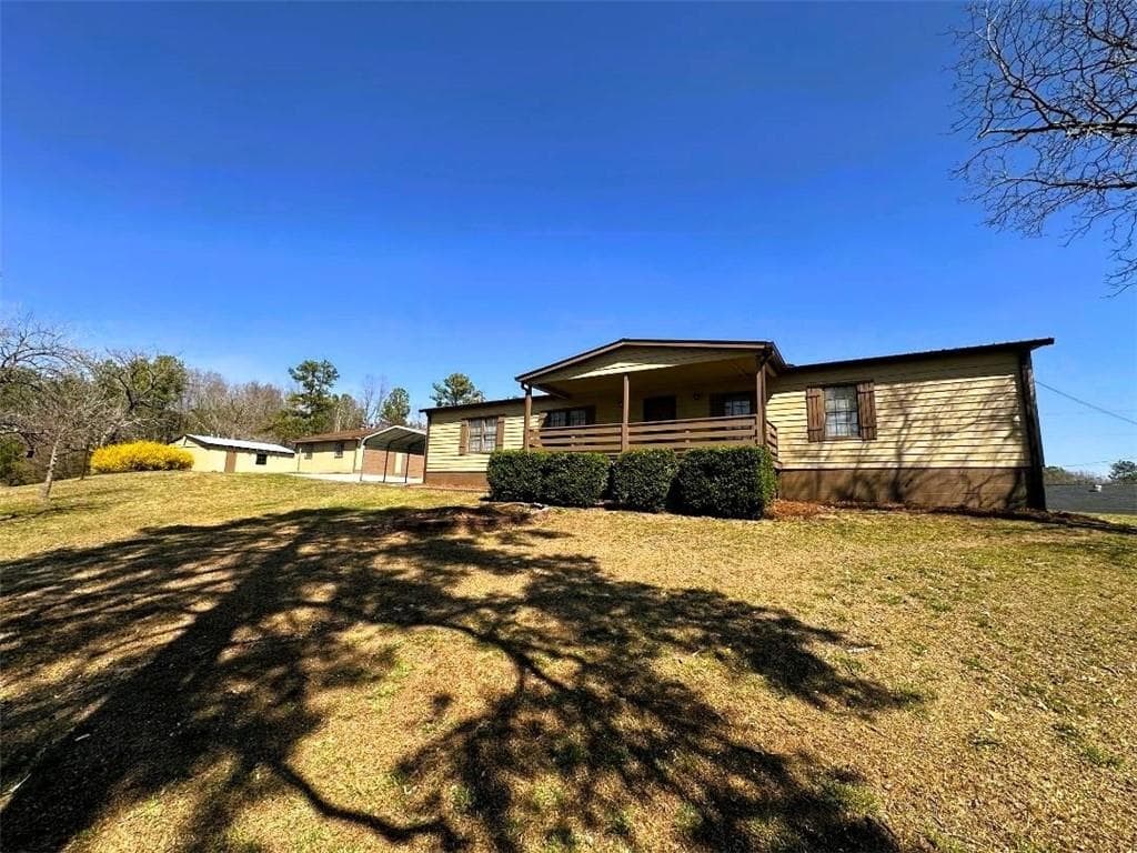 3 bedroom, 2 bathroom single family residence sold at 140 Tabernacle Road, Resaca, GA 30735