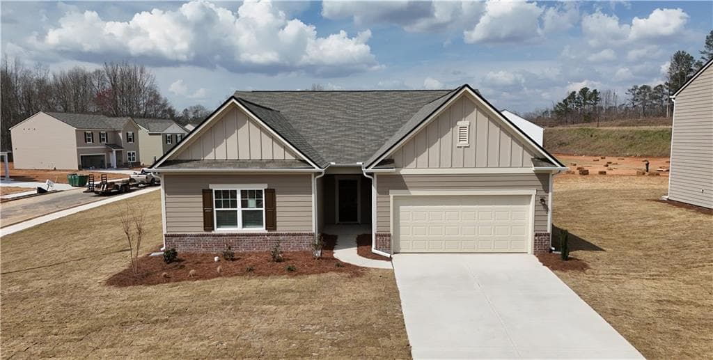 5 bedroom, 3 bathroom single family residence sold at 471 Corinth Drive, Bethlehem, GA 30620