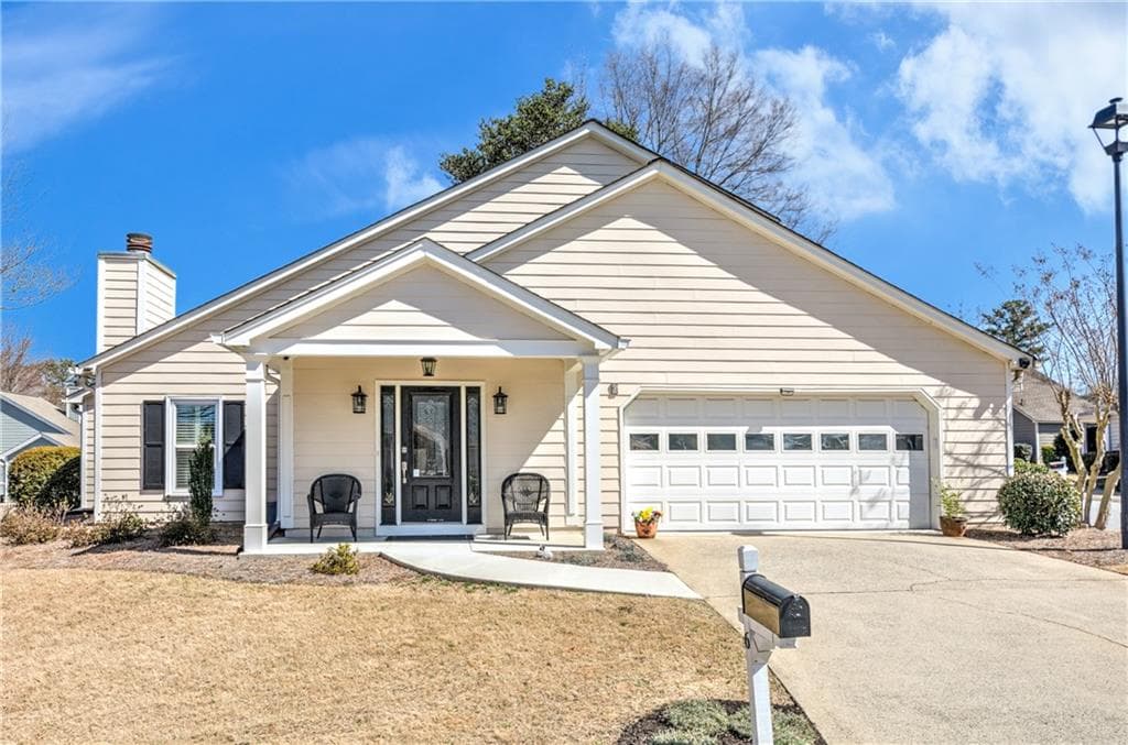 3 bedroom, 3 bathroom single family residence sold at 6 Alicia Court, Marietta, GA 30062