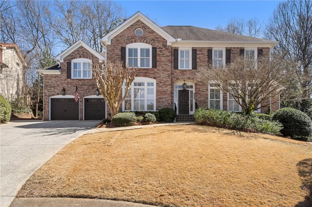 4 bedroom, 4 bathroom single family residence sold at 407 Spring House Cove, Atlanta, GA 30307