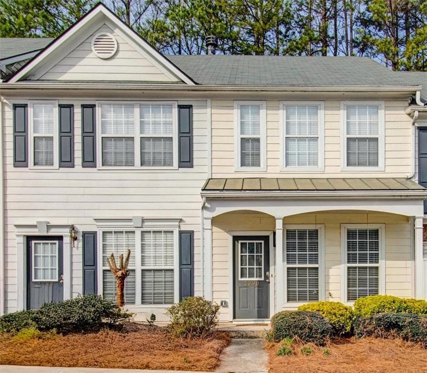 2 bedroom, 3 bathroom townhouse sold at 3290 Hidden Cove Circle, Peachtree Corners, GA 30092