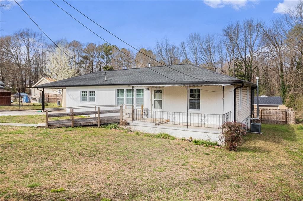 3 bedroom, 2 bathroom single family residence sold at 4987 Main Street, Union City, GA 30291