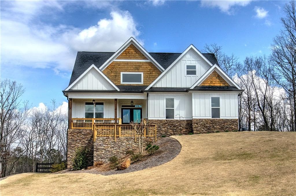 5 bedroom, 5 bathroom single family residence sold at 64 Roberson Drive, Cartersville, GA 30121