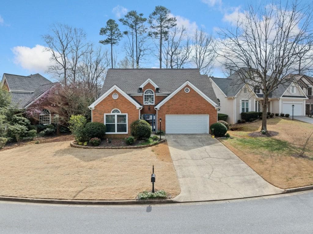 4 bedroom, 3 bathroom single family residence sold at 2692 Glenrose Hill, Atlanta, GA 30341