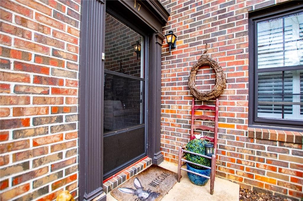 2 bedroom, 1 bathroom condominium sold at 541 N White Street 17, Carrollton, GA 30117