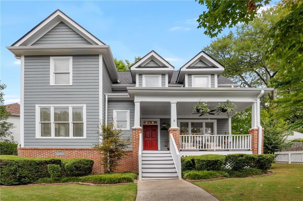 3 bedroom, 3 bathroom, 2,371 sq ft single family residence sold at 2149 Whittier Place, Atlanta, GA 30318