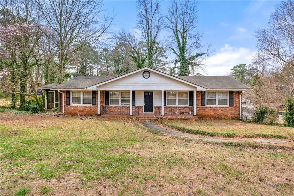 3 bedroom, 2 bathroom single family residence sold at 3702 Chesapeake Way, Atlanta, GA 30344