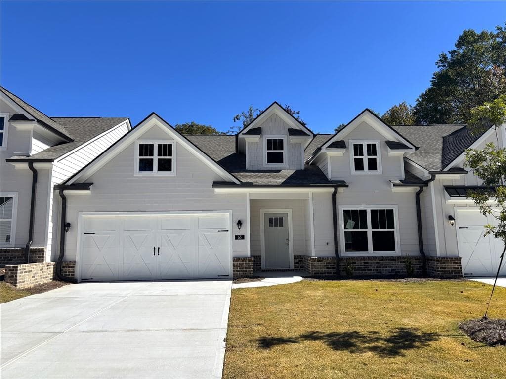 2 bedroom, 2 bathroom, 1,454 sq ft townhouse sold at 65 Village Court 7, Cleveland, GA 30528