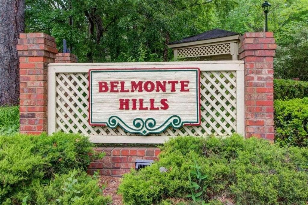 2 bedroom, 3 bathroom townhouse sold at 114 Belmonte Drive, Atlanta, GA 30311